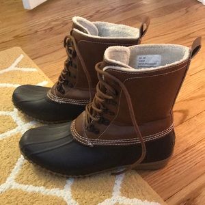 Duck boots by E Spirit